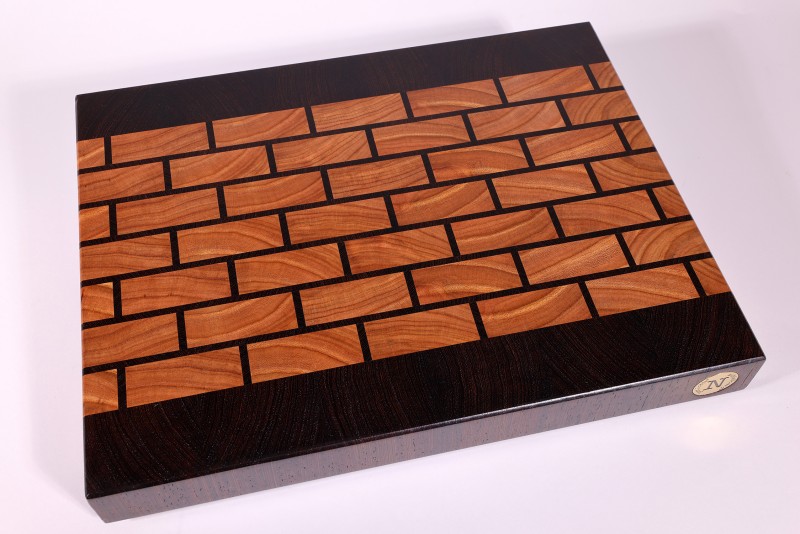 nobleBoard® Hirnholzschneidebrett Brickwall Rüster (Ulme) / Wenge